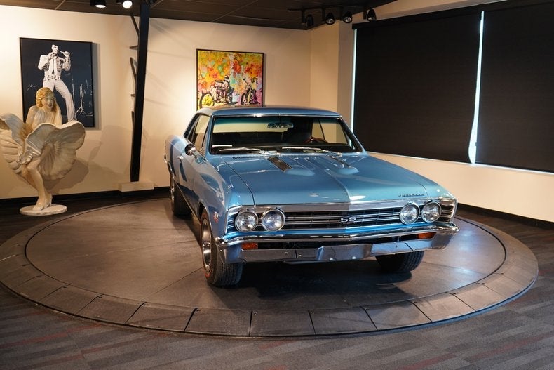 1967 Chevrolet CHEVELLE Base