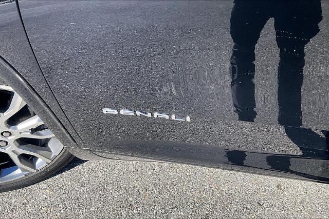 2027 GMC Acadia Denali