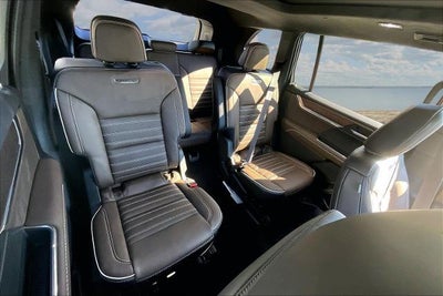 2027 GMC Acadia Denali Ultimate