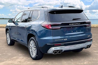 2024 GMC Acadia Denali