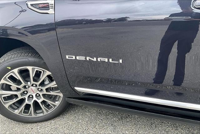 2026 GMC Yukon XL Denali - Photo 12