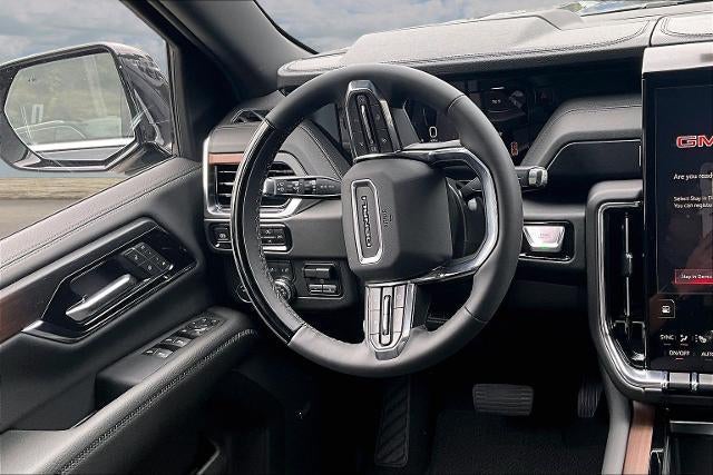 2026 GMC Yukon XL Denali - Photo 6