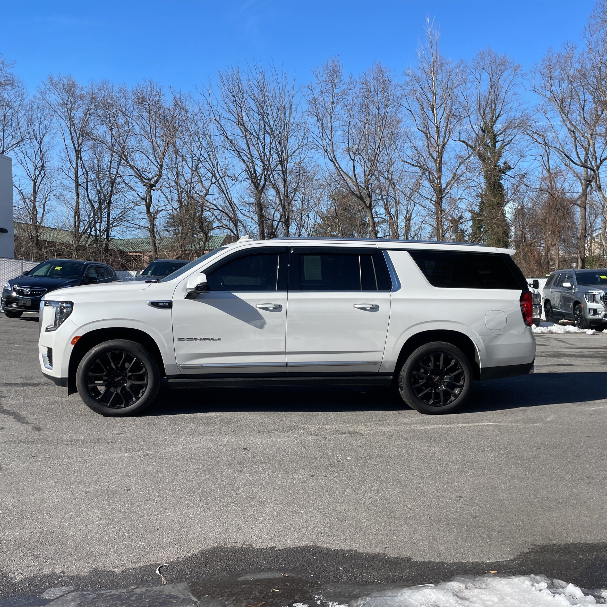 2022 GMC Yukon XL Denali