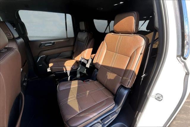 2025 Chevrolet Suburban High Country