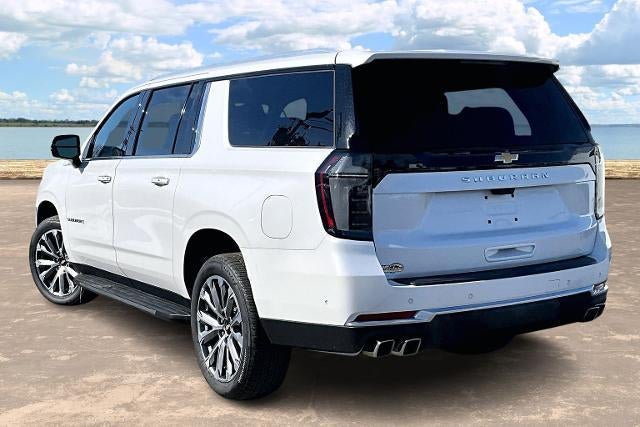 2025 Chevrolet Suburban High Country