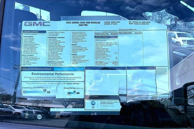 2025 GMC Sierra 3500 HD Pro