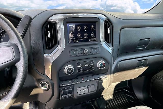 2025 GMC Sierra 3500 HD Pro