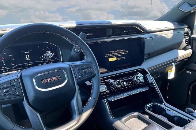 2025 GMC Sierra 2500 HD AT4