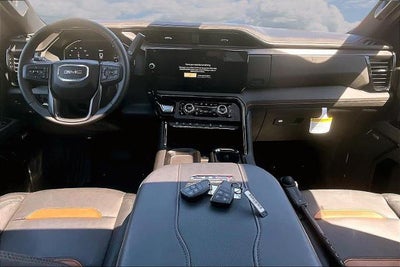 2025 GMC Sierra 2500 HD AT4
