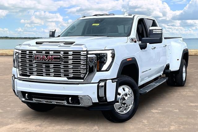 2026 GMC Sierra 3500 HD Denali DRW