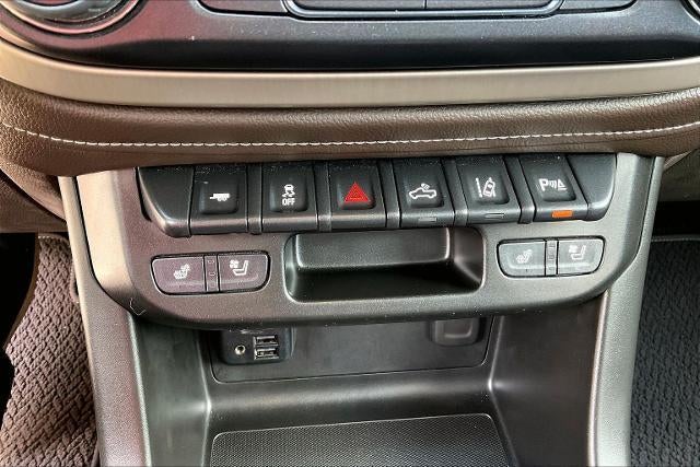 2022 GMC Canyon 4WD Denali