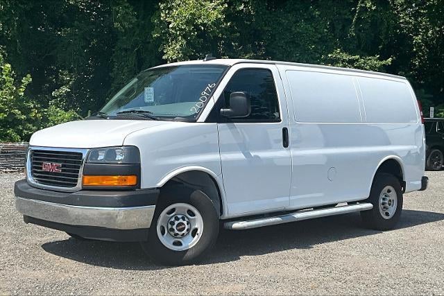 2023 GMC Savana Cargo 2500 Base
