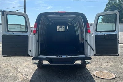 2023 GMC Savana Cargo 2500 Base