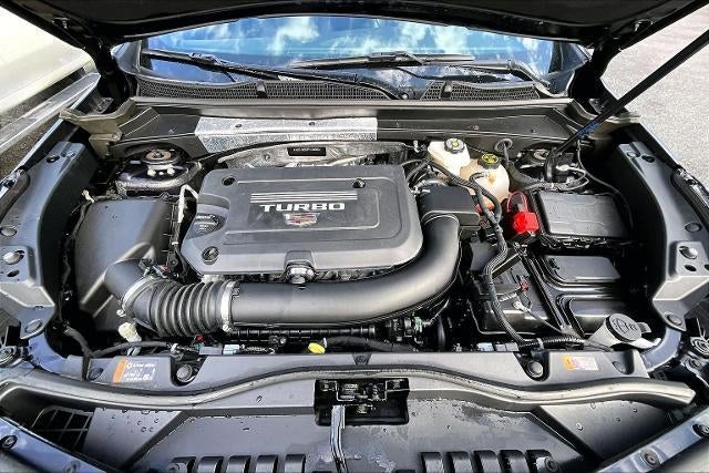 2023 Cadillac XT4 Premium Luxury