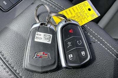 2023 Cadillac XT4 Premium Luxury