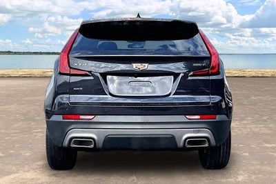 2023 Cadillac XT4 Premium Luxury