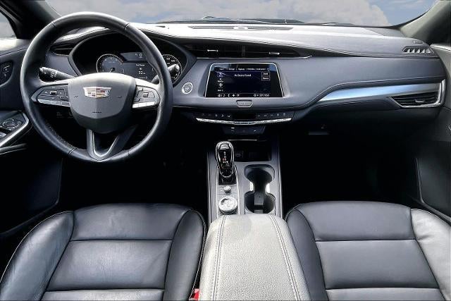 2023 Cadillac XT4 Premium Luxury