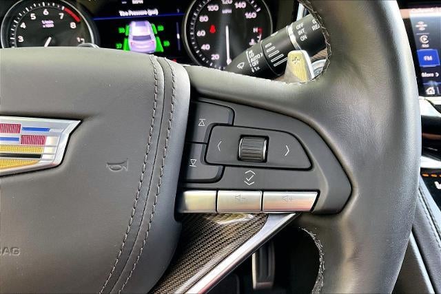 2025 Cadillac XT6 Sport