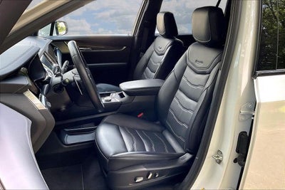 2025 Cadillac XT6 Sport