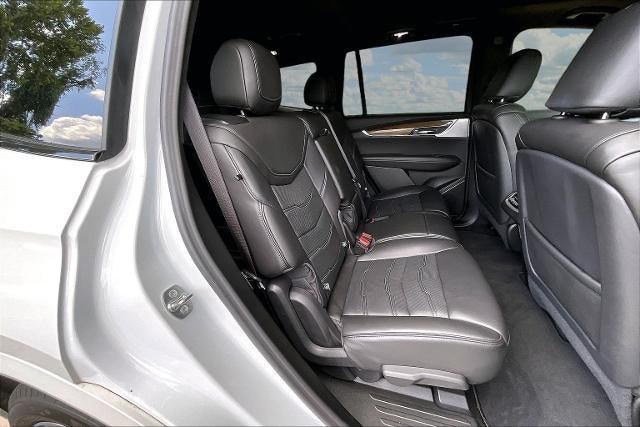 2025 Cadillac XT6 Sport