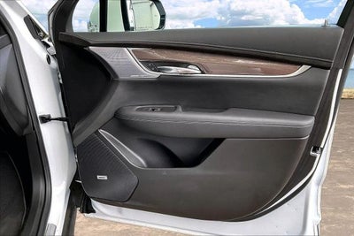 2025 Cadillac XT6 Sport