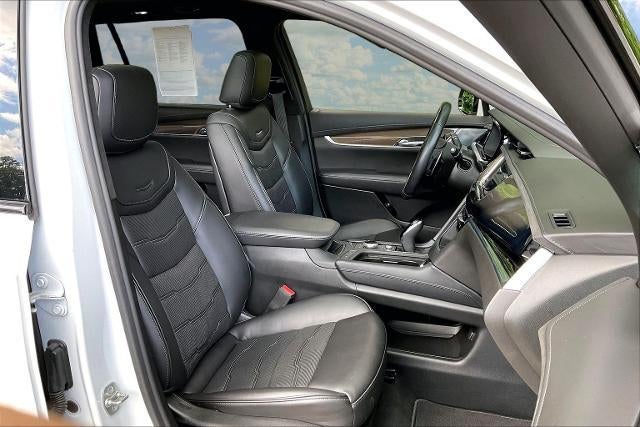 2025 Cadillac XT6 Sport