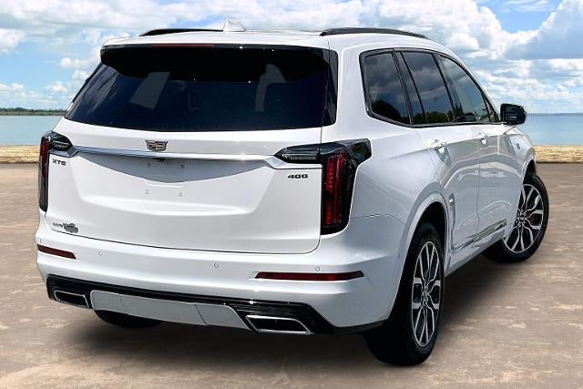 2025 Cadillac XT6 Sport