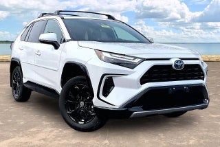 2024 Toyota RAV4 Hybrid SE