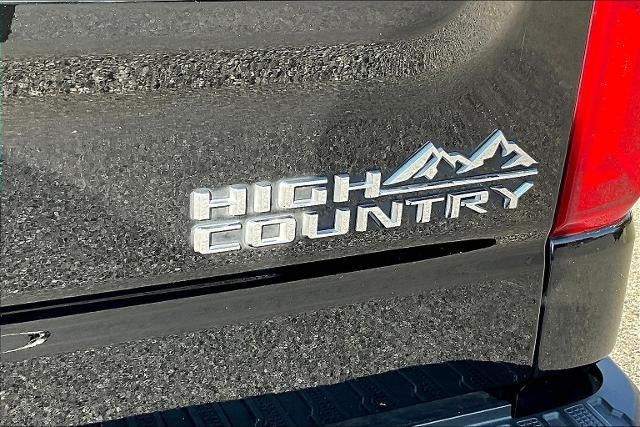 2022 Chevrolet Silverado 1500 LTD High Country