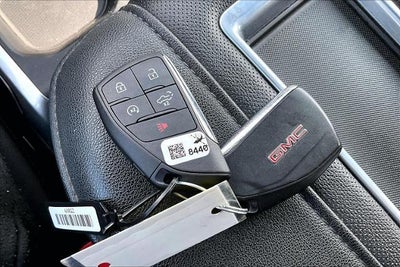 2022 GMC Sierra 1500 SLT