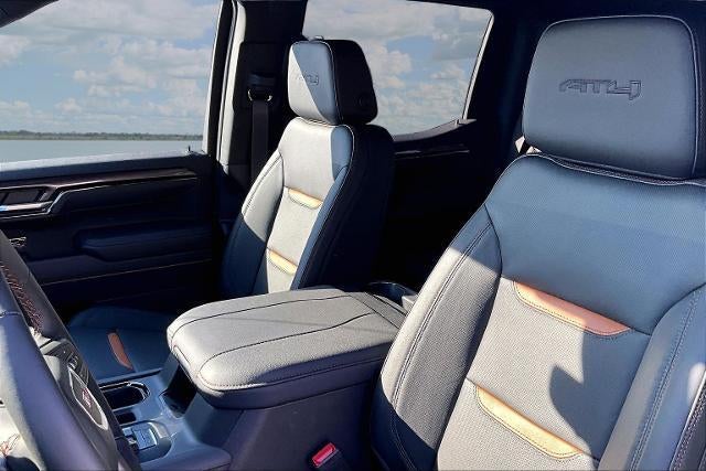 2026 GMC Sierra 1500 AT4 - Photo 6