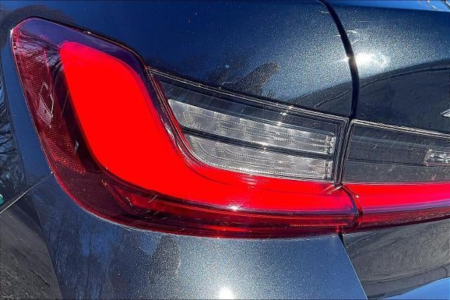 2023 BMW 3 Series 330i xDrive