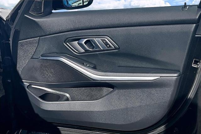 2023 BMW 3 Series 330i xDrive