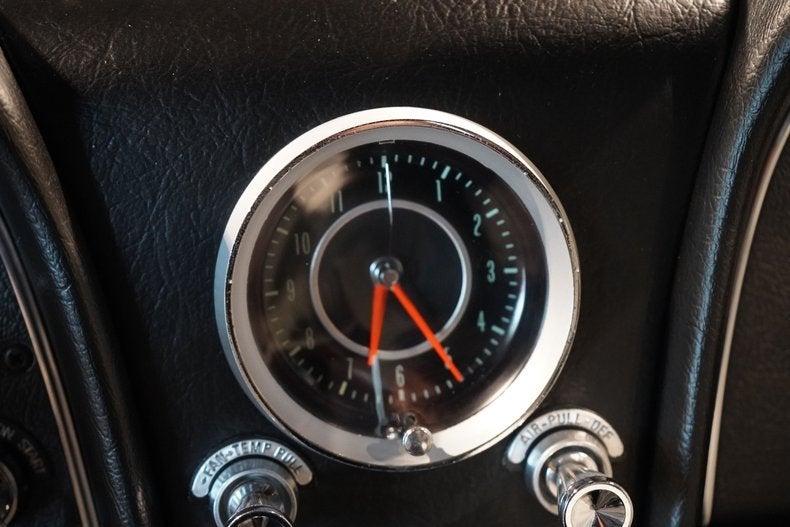 1964 Chevrolet CORVETTE Base