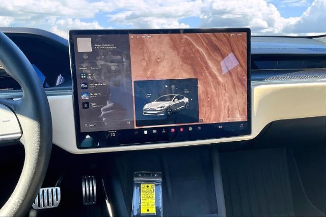 2021 Tesla Model S Plaid
