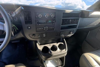 2025 GMC Savana Cutaway 3500 Base