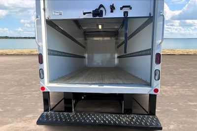 2025 GMC Savana Cutaway 3500 Base